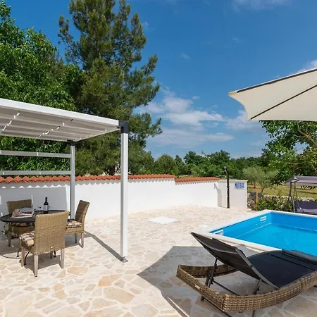 בית נופש Casa Cosini With Private Pool